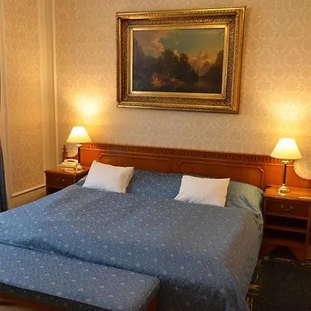 Bristol Palace ホテル